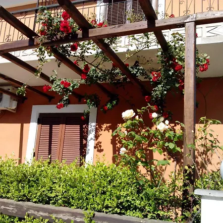 דירה Marika House סטאברוס
