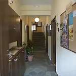 Marika House 斯塔夫罗斯