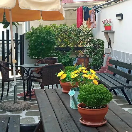 Marika House Lejlighed