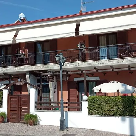 Appartement Marika House *